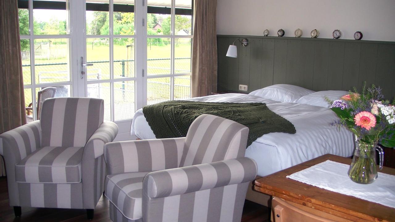 오스펠 De Turfstaeker B&B 외부 사진