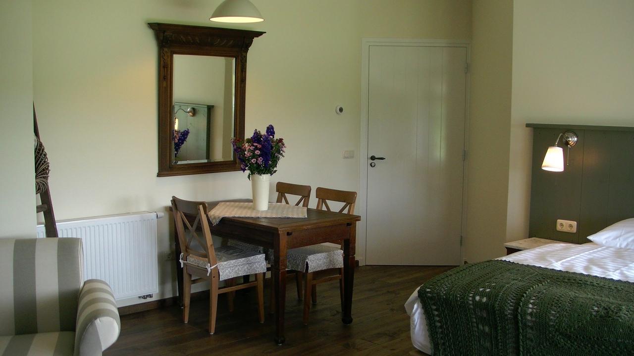 오스펠 De Turfstaeker B&B 외부 사진